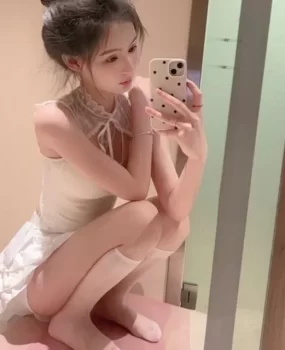 特别会玩的小姐姐